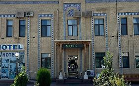 Umar Hotel
